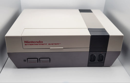 NES-001 Fully Restored & Recapped (OEM Controller & Cables)