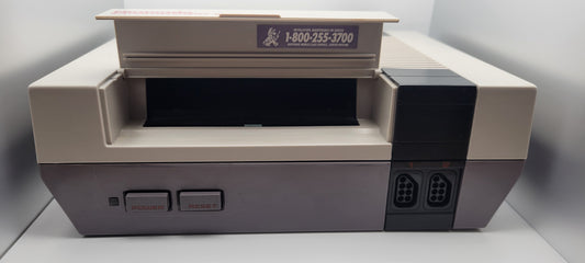 NES-001 Fully Restored & Recapped (OEM Controller & Cables)