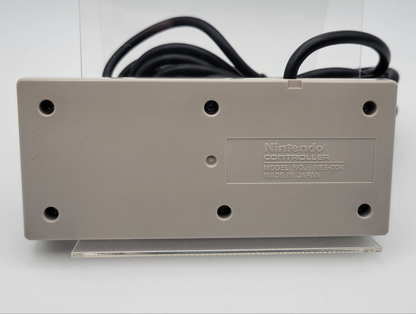 NES-001 Fully Restored & Recapped (OEM Controller & Cables)